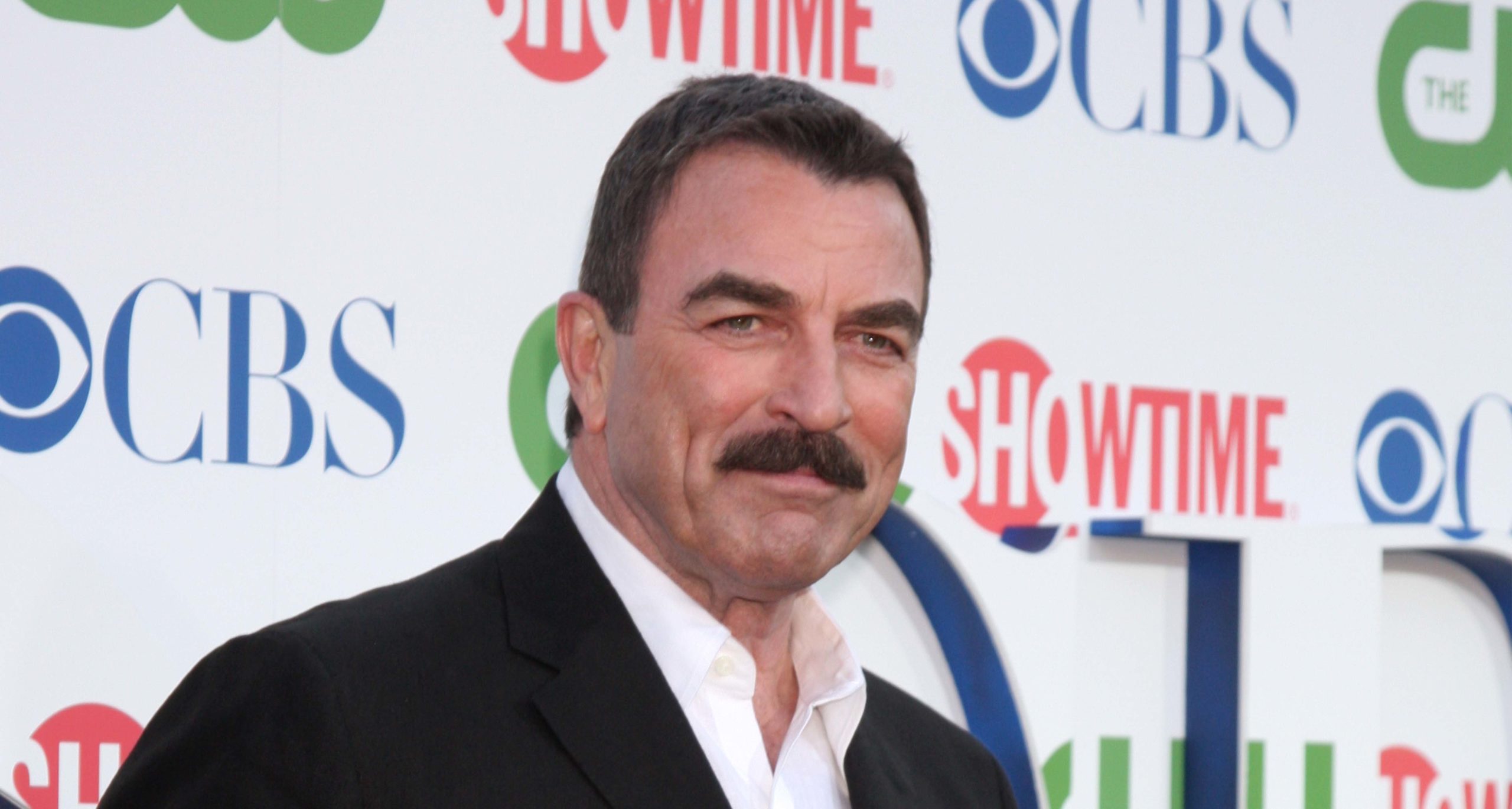 The latest pictures of Tom Selleck confirms what many of us suspected