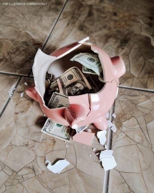 I Accidentally Dropped My 14-Year-Old Son’s Piggy Bank That I Hadn’t Seen before — I Was Shocked by What Was Inside